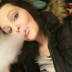 Meet your Posher, Angie